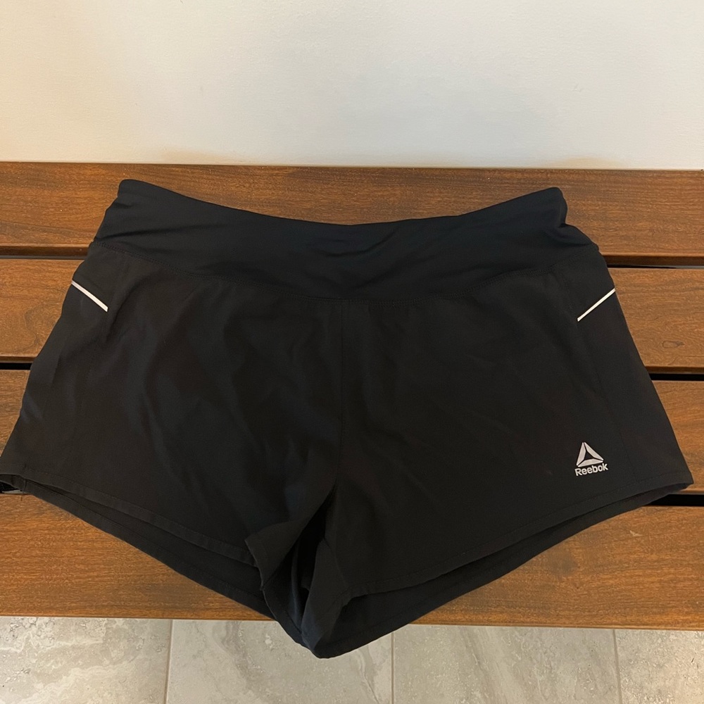 Reebok Athletic Shorts size L